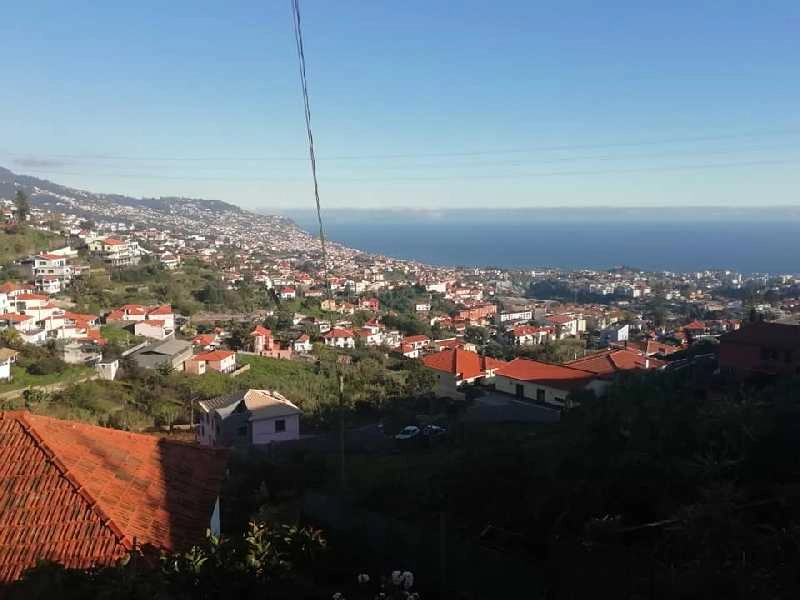 Moradia T3 para Venda Santo António, Laranjal