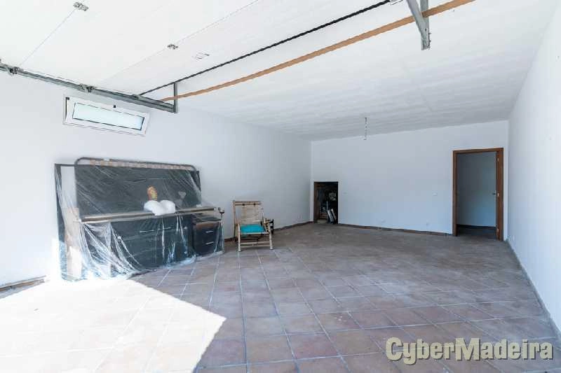 Moradia T3 para Venda Santo António, Trapiche