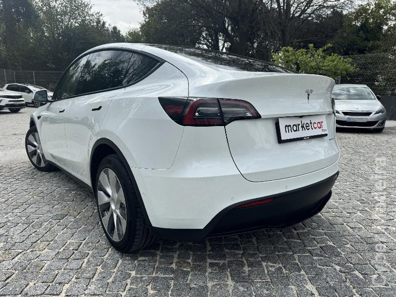 TESLA Model Y Long Range Dual Motor AWD - IVA dedutivel Eléctrico