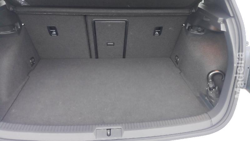 VOLKSWAGEN GOLF GTE 1.4 TSI + e-Motor Híbrido 
