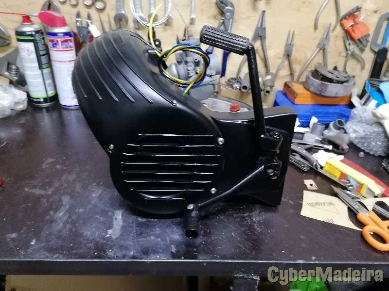 Motor Zundapp 4 V turbina restaurado.