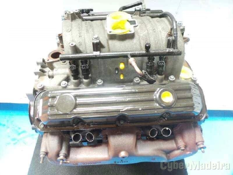 Chrysler Motor para CHRYSLER JEEP GR.CHEROKEE (ZJ)/(Z) 5.2 V8Gasolina 212