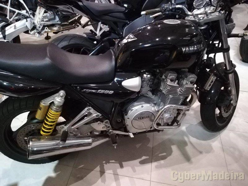 Yamaha XJR 1.300 cc Sport, turismo 