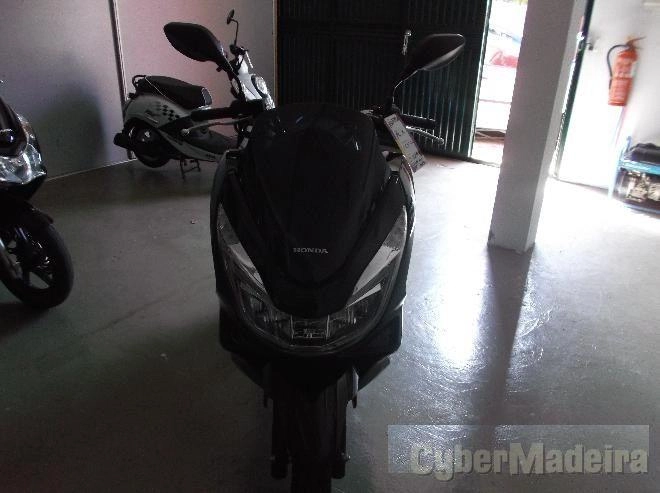 Honda 25 125 cc Scooter