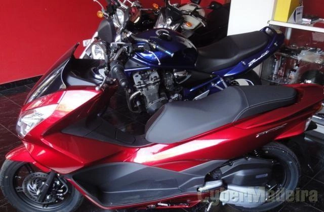 Honda 25 125 cc Scooter