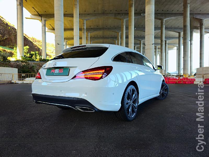 MERCEDES CLA 200D S.BRAKE URBAN AUT Gasóleo