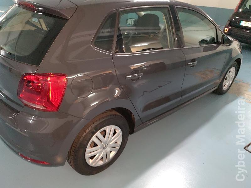 VOLKSWAGEN POLO 1.0 (Blue Motion ) Comfortline Gasolina