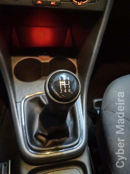 VOLKSWAGEN POLO 1.0 (Blue Motion ) Comfortline Gasolina