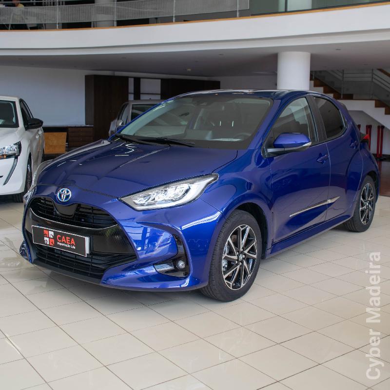TOYOTA YARIS 1.5 Hybrid Gasolina