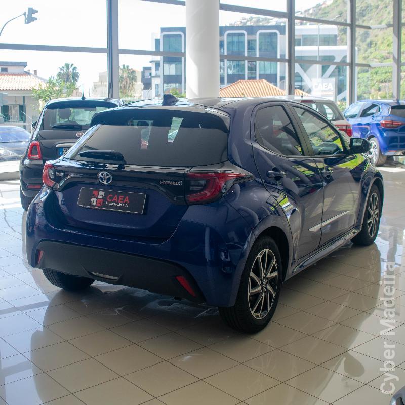 TOYOTA YARIS 1.5 Hybrid Gasolina