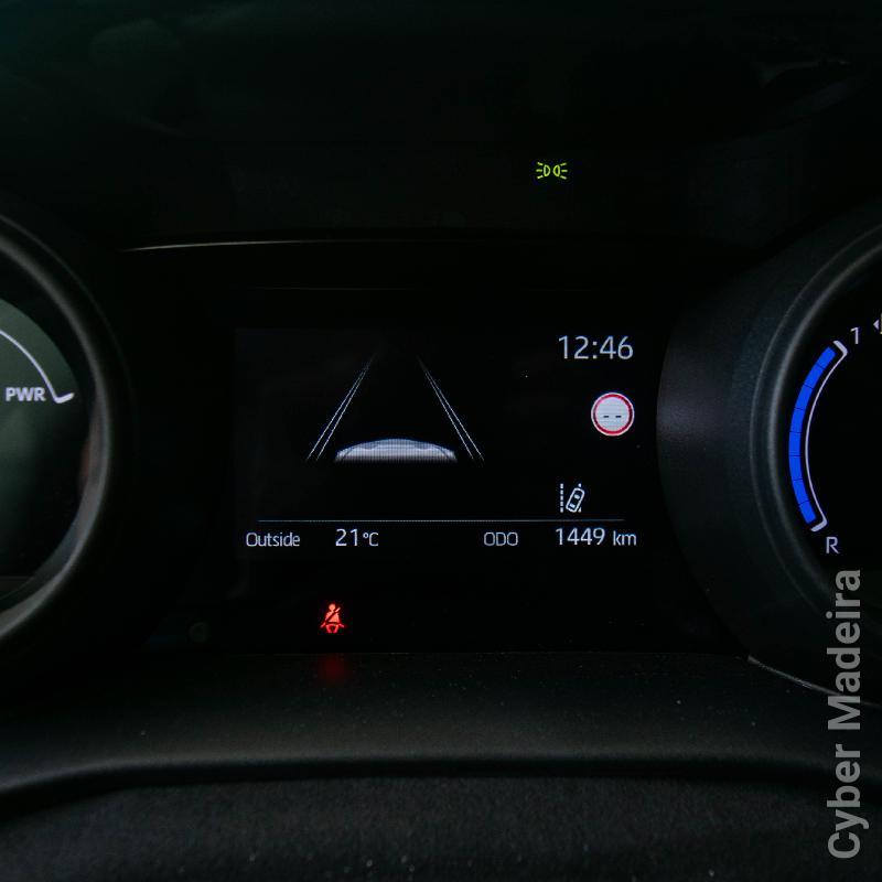 TOYOTA YARIS 1.5 Hybrid Gasolina