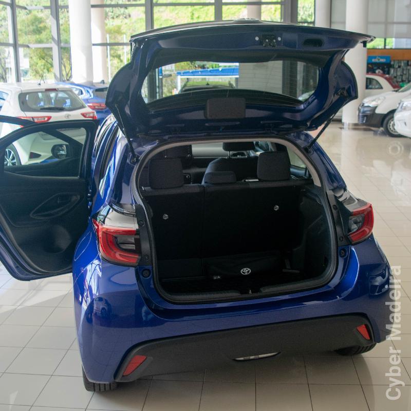 TOYOTA YARIS 1.5 Hybrid Gasolina