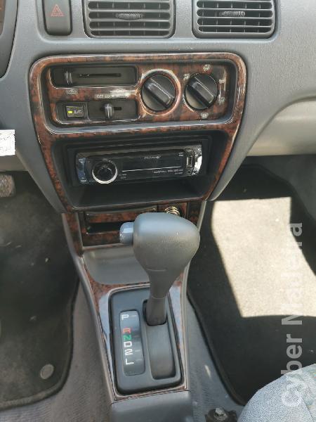 TOYOTA STARLET 1400 16v Gasolina