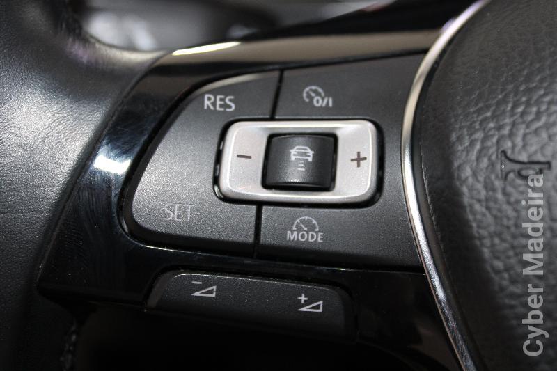 VOLKSWAGEN GOLF 744 Gasóleo