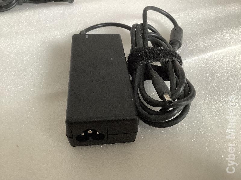 Carregador original DELL HKA65NM201  19,5V , 3,34A , 65W