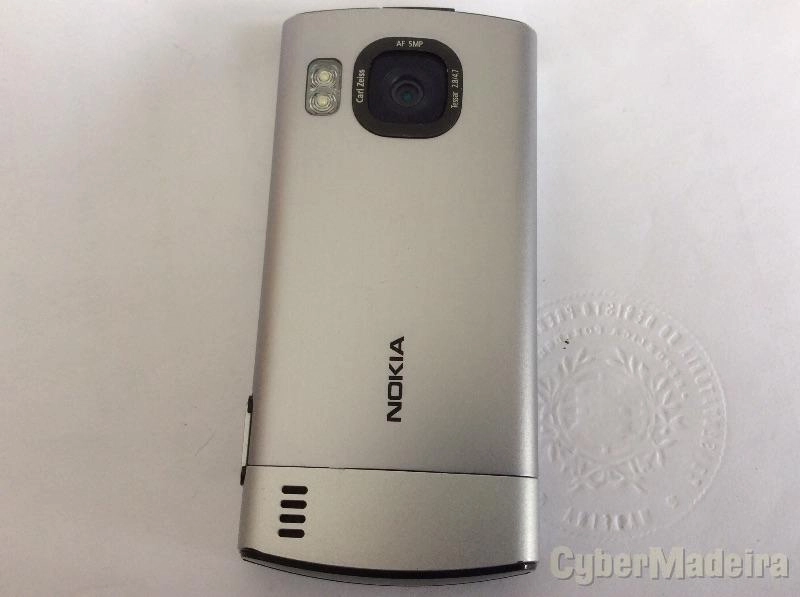 Telemóvel Nokia 6700s  desbloqueado