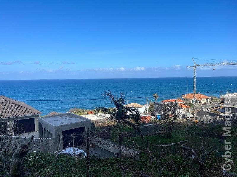Moradia T3 para Venda São Vicente, Centro
