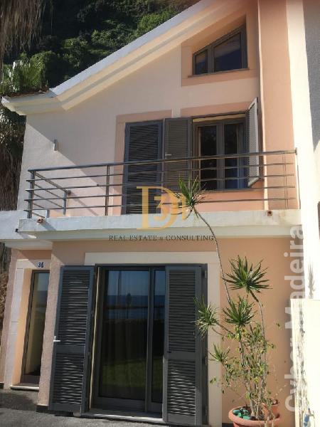 Moradia T3 para Venda São Vicente, Centro