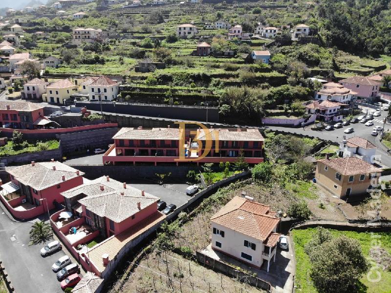 Moradia T2 para Venda São Vicente, Centro