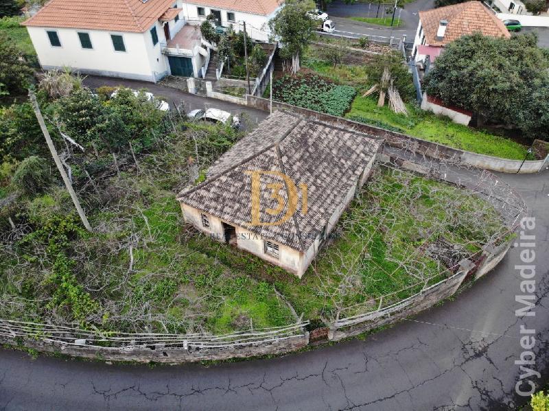 Moradia T2 para Venda São Vicente, Centro