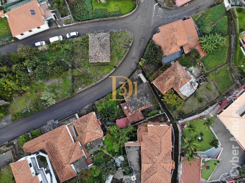 Moradia T2 para Venda São Vicente, Centro