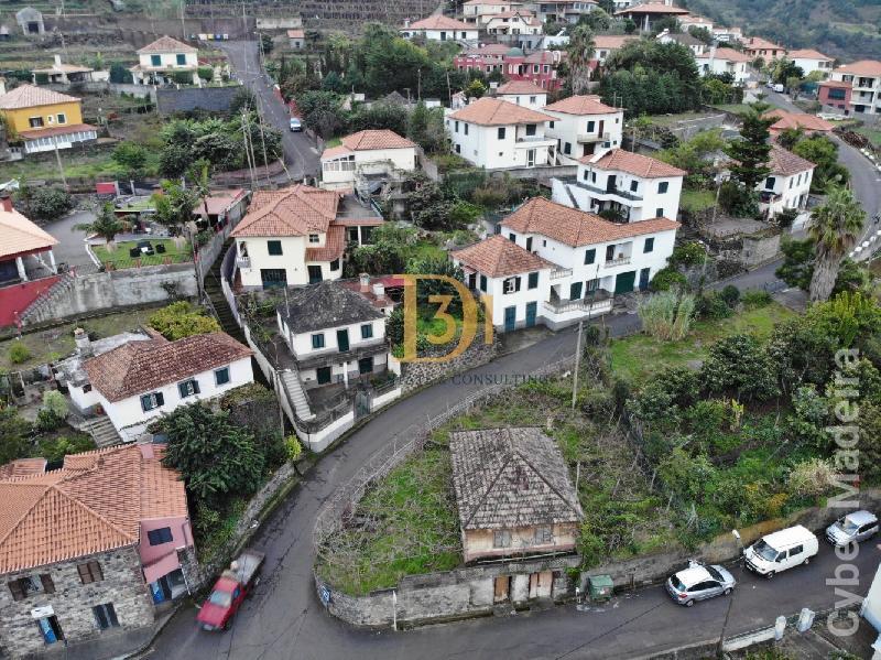 Moradia T2 para Venda São Vicente, Centro