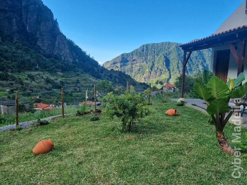 Moradia T2 para Venda São Vicente, Lanço