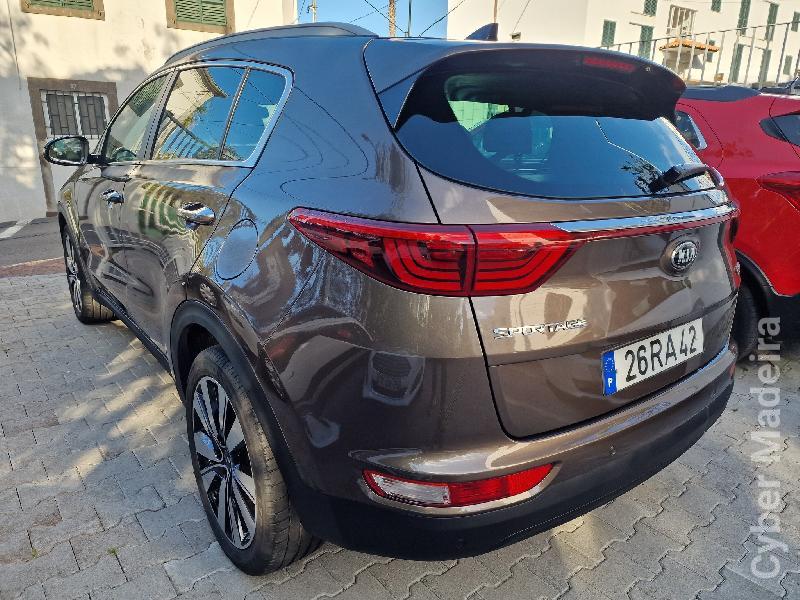 KIA SPORTAGE 1.7 DIESEL C/GARANTIA  Gasóleo