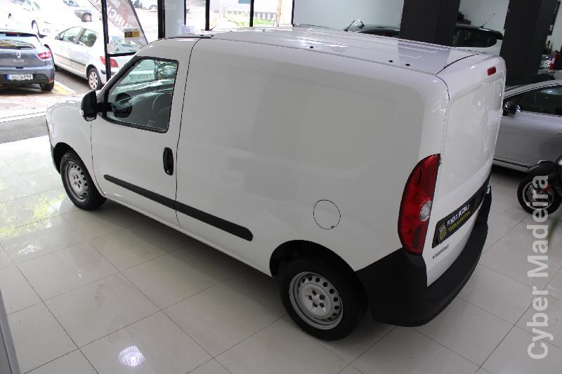 OPEL COMBO 744 Gasóleo