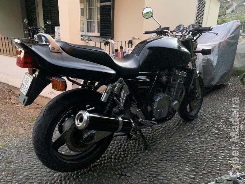 Honda 32 1.000 cc Sport, turismo