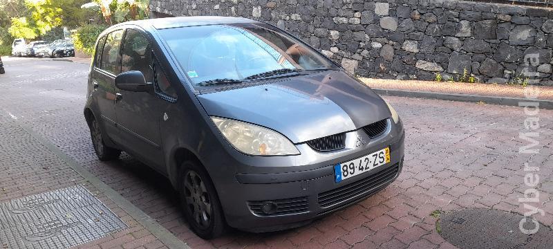 MITSUBISHI COLT 1.5 DID  Gasóleo