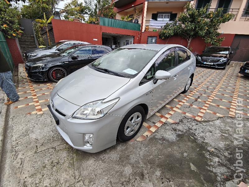 TOYOTA PRIUS 1.8 Hybrid Híbrido