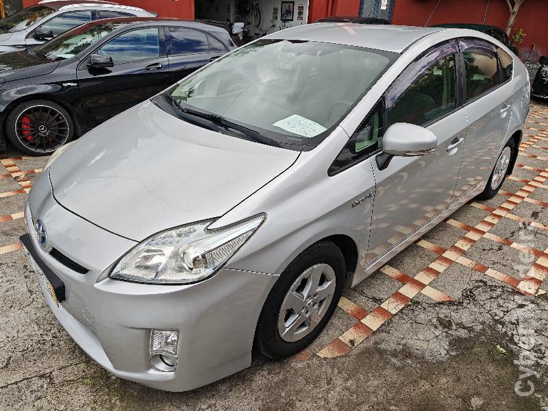 TOYOTA PRIUS 1.8 Hybrid Híbrido