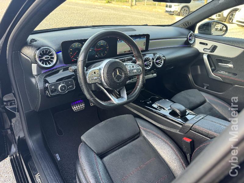 MERCEDES A 180d AMG aut -  Gasóleo