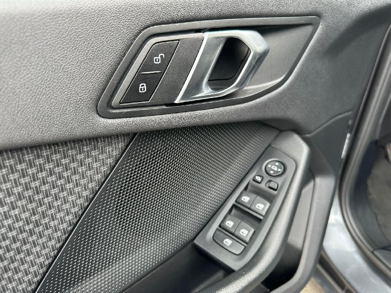 BMW Serie 1 116d Advantage Gasóleo