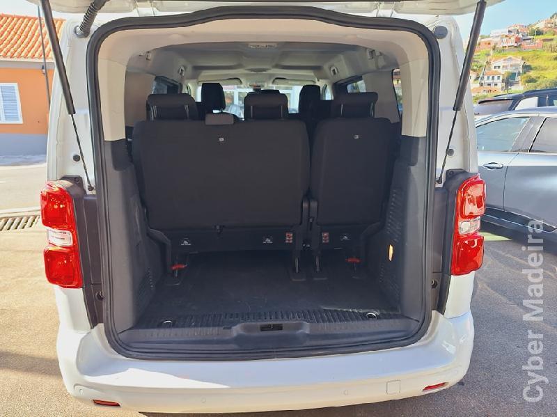 PEUGEOT TRAVELLER BUSINESS Gasóleo