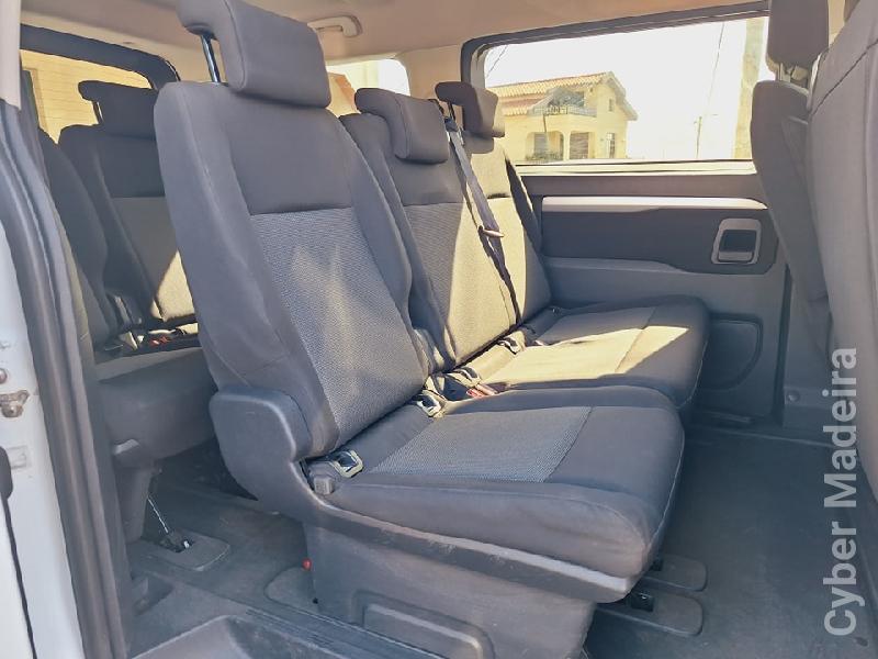 PEUGEOT TRAVELLER BUSINESS Gasóleo