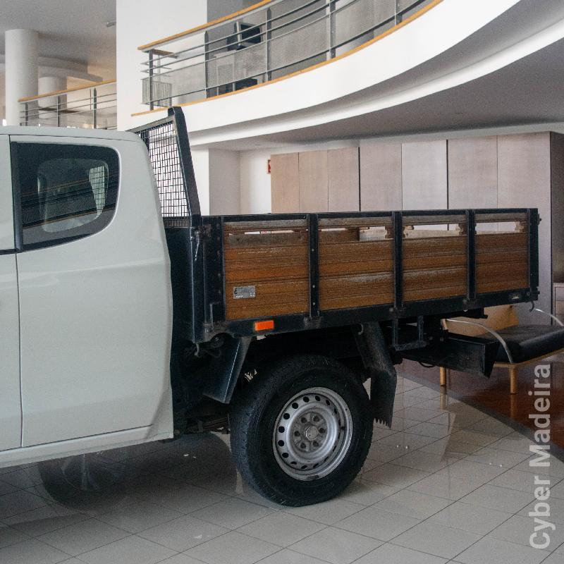 MITSUBISHI L200 2.4DID 4X4 Gasóleo