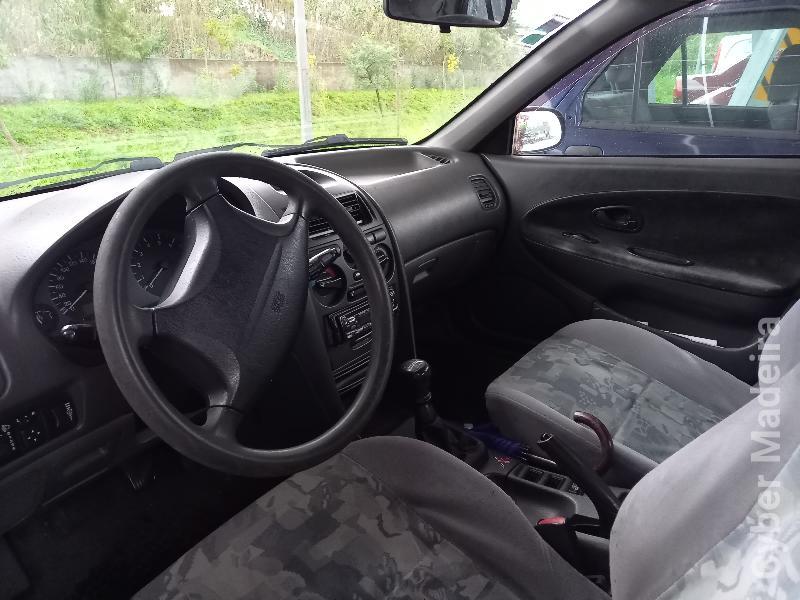 MITSUBISHI CARISMA GLX 1.6 Gasolina