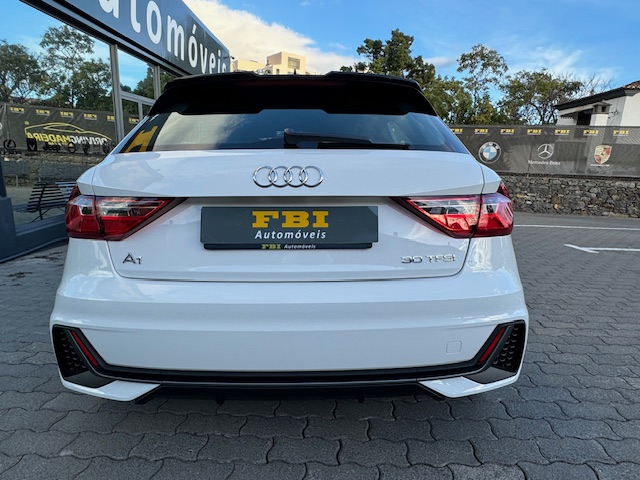 AUDI A1 SPORTBACK 30 TFSI S-TRONIC S-LINE Gasolina