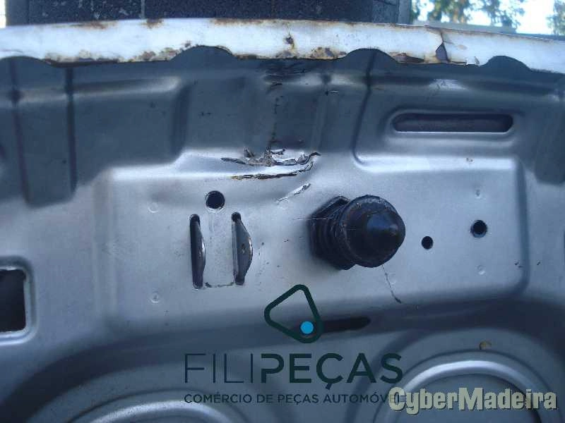 Opel Capô Opel Corsa B Cinzento claro
