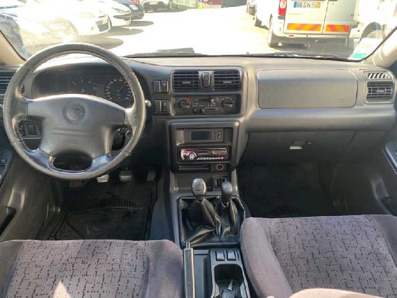 OPEL FRONTERA Sport 2.2 Dti Gasóleo