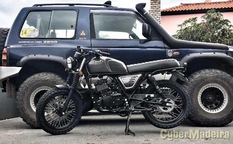 Outras 25 125 cc Sport, turismo