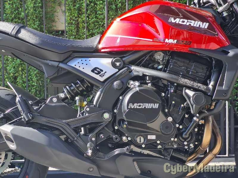 Outras 37 650 cc Sport, turismo
