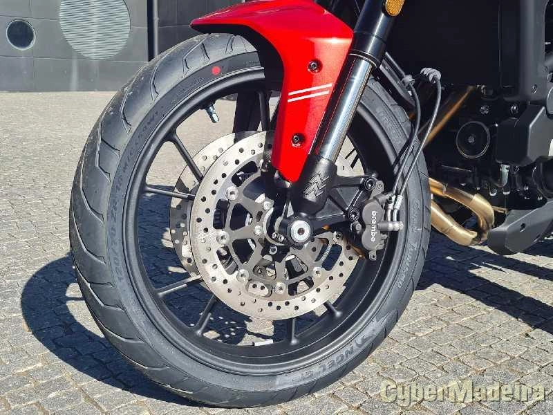 Outras 37 650 cc Sport, turismo
