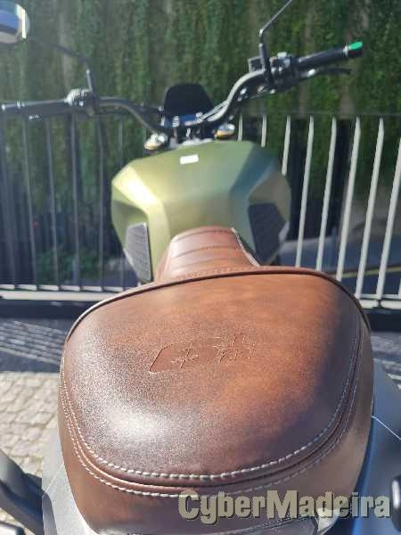 Outras 37 650 cc Sport, turismo