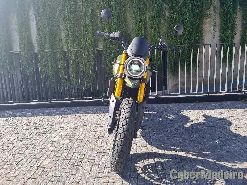 Outras 37 650 cc Sport, turismo