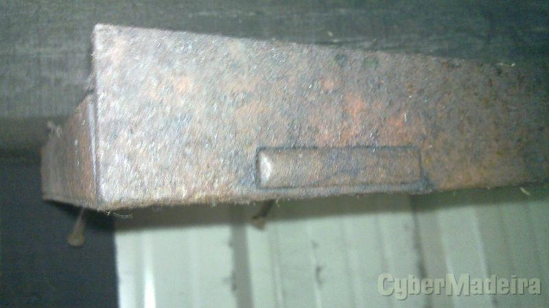 Fechaduras antigas e chaves
