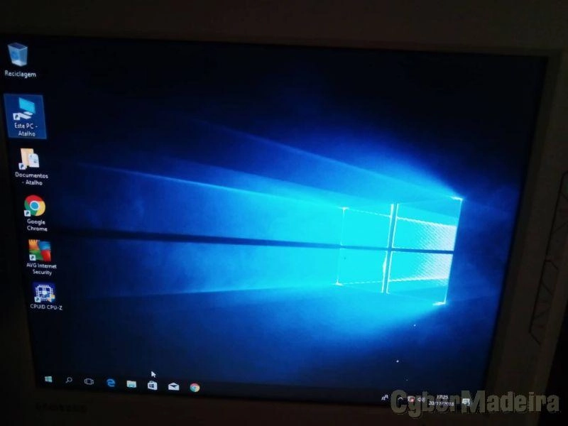 computadores que foram usados poucas vezes tenho computadores de 80 euros de 100 euros e de 120 euros
