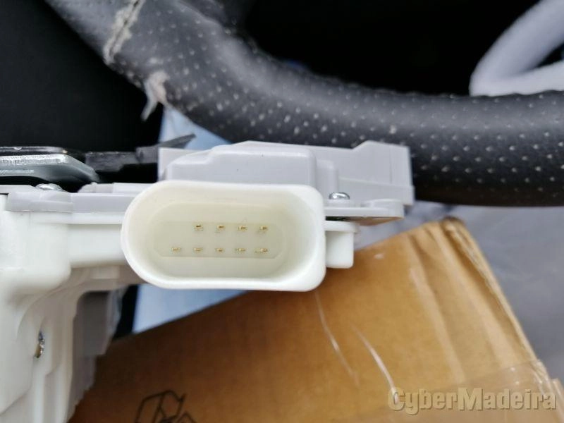 Fechadura elétrica frente condutor Seat e Volkswagen